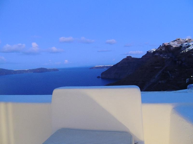 Trieris Villa & Suites Fira  Exterior foto